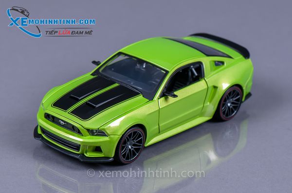 Xe Mô Hình Ford Mustang 2014 Street Racer 1:24 Maisto (Xanh Lá)