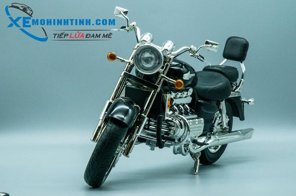 Xe Mô Hình Honda Valkyrie 1:6 Motormax (Đen)