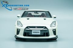 XE MÔ HÌNH NISSAN GT-R35 2017 1:18 TARMAC WORKS (TRẮNG)