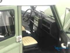 Xe Mô Hình Land Rover Defender 110 1:18 Almost Real ( Xanh 4 cửa )