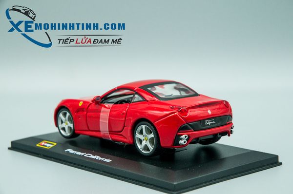 Xe Mô Hình Ferrari California 1:32 Bburago (Đỏ)