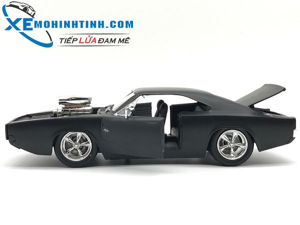 MH DOM'S DODGE CHARGER 1:24 (ĐEN)