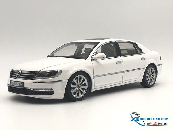 XE MÔ HÌNH VOLKSWAGEN PHAETON 1:18 GTAUTOS (TRẮNG)