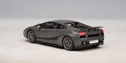 1/43 LAMBORGHINI GALLARDO SUPERLEGGERA (TELESTO GREY)