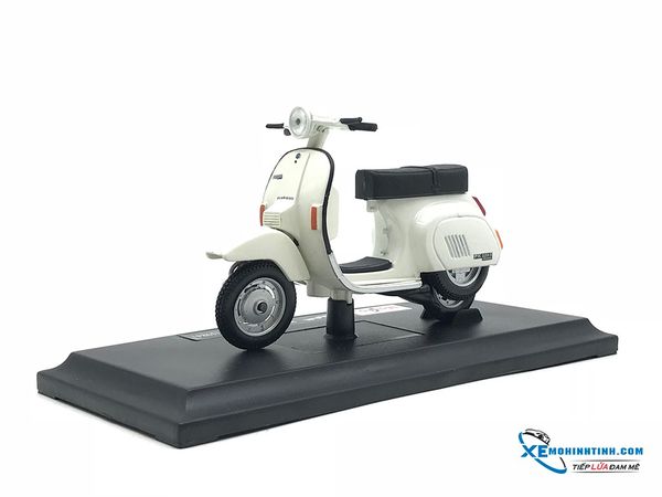 Vespa Pk 125 Automatia ( 1984) 1:18 Maisto Trắng