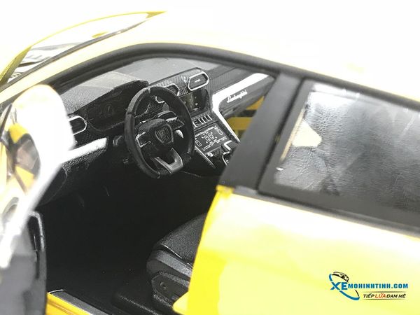 Xe Mô Hình Lamborghini URUS 1:18 BBurago ( Vàng )