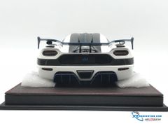 MH 1:18 FRONTIART KOENIGSEGG AGERA RS1 (TRẮNG)