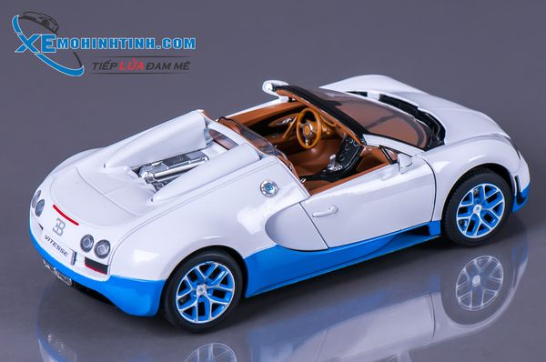 XE MÔ HÌNH BUGATTI VEYRON GRAND SPORT VITESSE 1:18 RASTAR (TRẮNG)