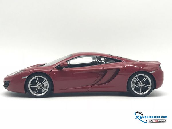 1/18 MCLAREN 12C (RED)