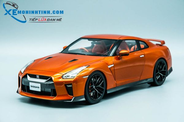 Xe Mô Hình Nissan Gt-R35 2017 1:18 Tarmac Works (Cam)