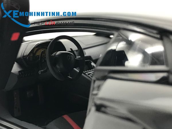 MH LAMBORGHINI AVENTADOR LP750-4 SV 1:18 (NERO ALDEBARAN:GLOSS BLACK)