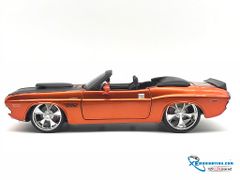 Xe Mô Hình Dodge Challenger R / T Convertible 1970 1:24 Maisto All Star ( Cam )