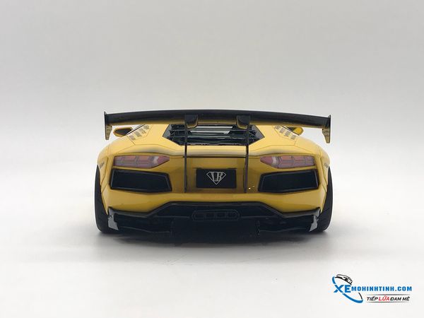 Lamborghini Aventador Coupe  LB Performance Kyosho 1:18 (Vàng)