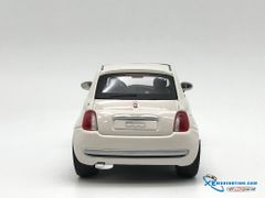 18-22106 MH BBURAGO FIAT 500 NUOVA WEISS COUPE 1:24 (TRẮNG)