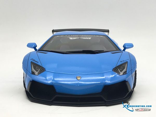 ''1/18 LB-WORKS LAMBORGHINI AVENTADOR (METALLIC SKY BLUE)''