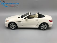 Xe Mô Hình Mercedes-Benz Slk-Class 1:24 Maisto (Trắng)