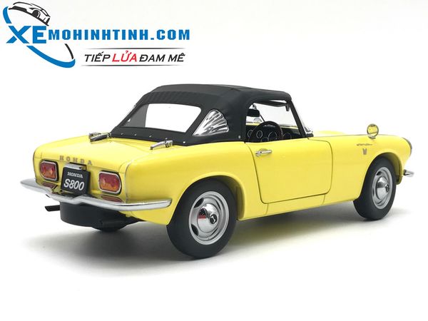 Honda S800 Autoart 1:18 (Vàng)