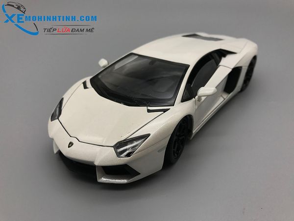 Xe Mô Hình Lamborghini Aventador Lp700 1:24 Welly (Trắng)