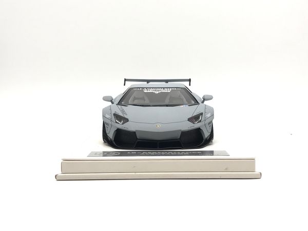 Lamborghini Aventador LB JUC 1:18 (Bạc)