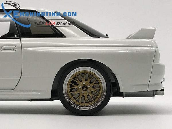 NISSAN SKYLINE GT-R (R32) V-SPEC II TUNED VERSION (TRẮNG)