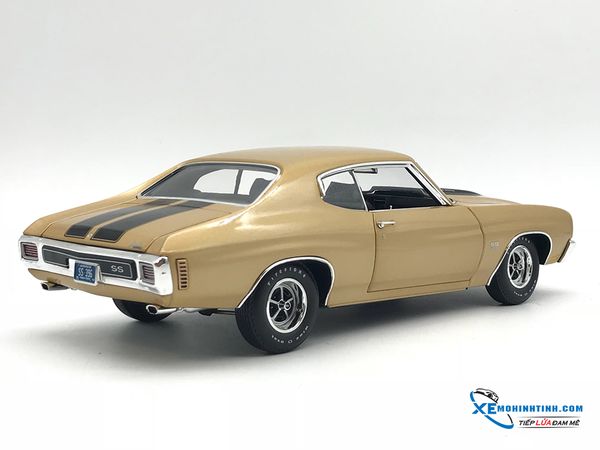 A1805509 MH 1:18 ACME 1970 396 CHEVELLE (GOLD)