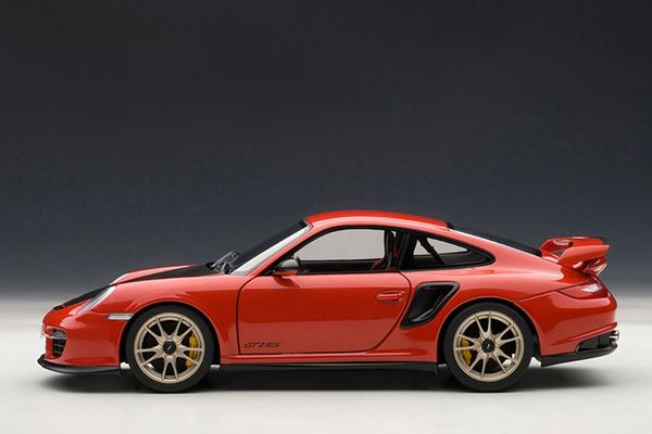 XE MÔ HÌNH PORSCHE 911(997) GT2 RS (RED) 1/18 AUTOART