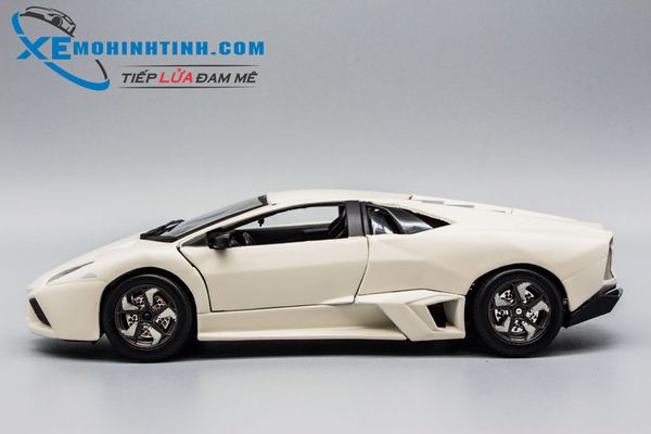 Xe Mô Hình Lamborghini Reventon 1:24 Bburago (Trắng)