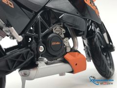 XE MÔ HÌNH KTM 690 DUKE 1:12 MAISTO (CAM)