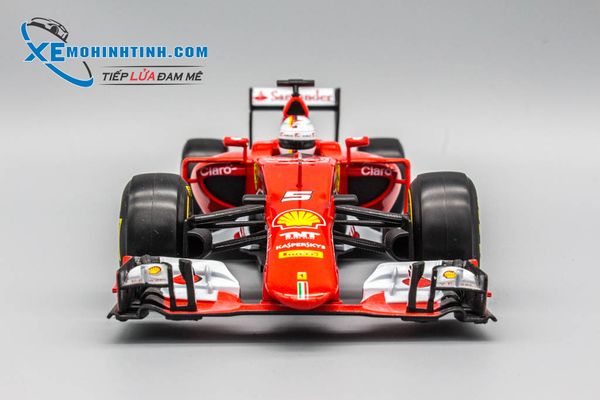 XE MÔ HÌNH FERRARI F1 SF15-T 2015 NO.5 VETTEL 1:18 BBURAGO