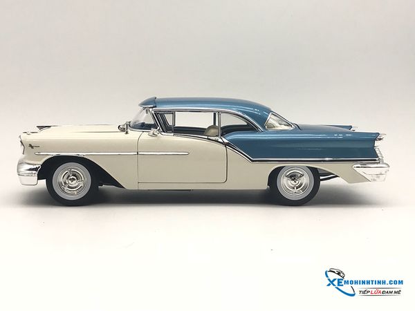 1957 OldsMobile Supper 88 ACME  1:18 (Xanh)