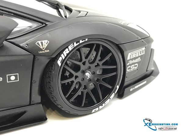 1/18 LB-WORKS LAMBORGHINI AVENTADOR (MATT BLACK)