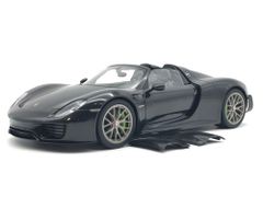 1:18 PORSCHE 918 SPYDER WEISSACH PACKAGE (BASALTSCHWARZMETALLIC/BLACK METALLIC)