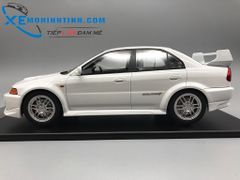 XE MÔ HÌNH Mitsubishi Lance Evolution V 1:18 TarmacWorks (TRẮNG)
