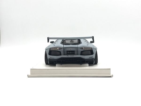 Lamborghini Aventador LB JUC 1:18 (Bạc)