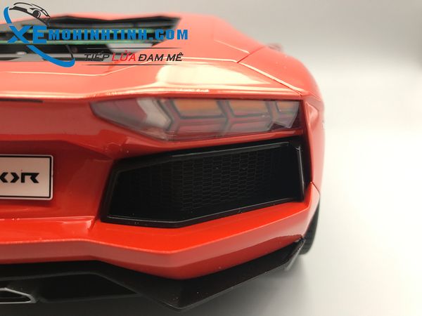 XE MÔ HÌNH LAMBORGHINI AVENTADOR 1:12 KYOSHO (CAM)