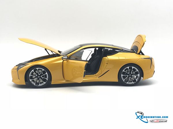 78847 MH 1:18 LEXUS LC500 (METALIC YELLOW)