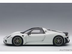 1:18 PORSCHE 918 SPYDER WEISSACH PACKAGE (GLOSSY WHITE)