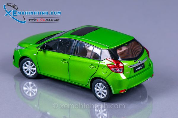 XE MÔ HÌNH TOYOTA YARIS 1:18 PAUDI (XANH LÁ)