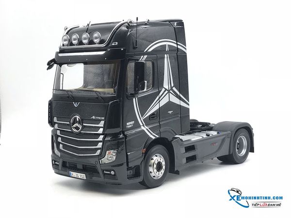 NZG Mercedes-Benz Actros GigaSpace 4x2 1:18 ( Đen )