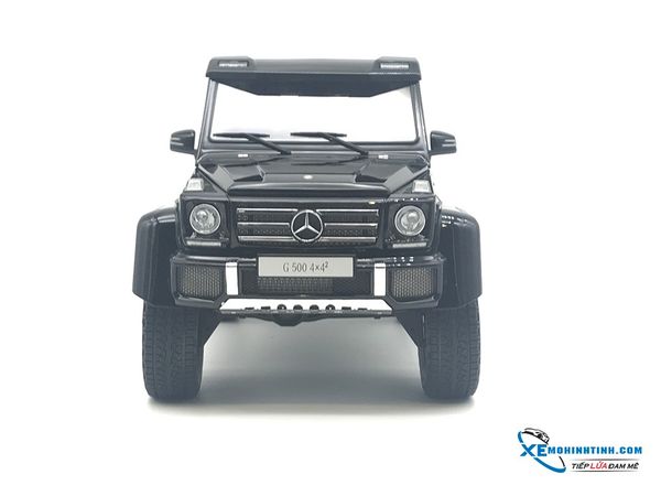 1/18 MERCEDES-BENZ G500 4X4 2 (GLOSS BLACK)