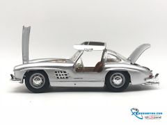 Xe Mô Hình Mercedes-Benz 300 SL ( 1954) 1:18 Bburago ( Bạc )