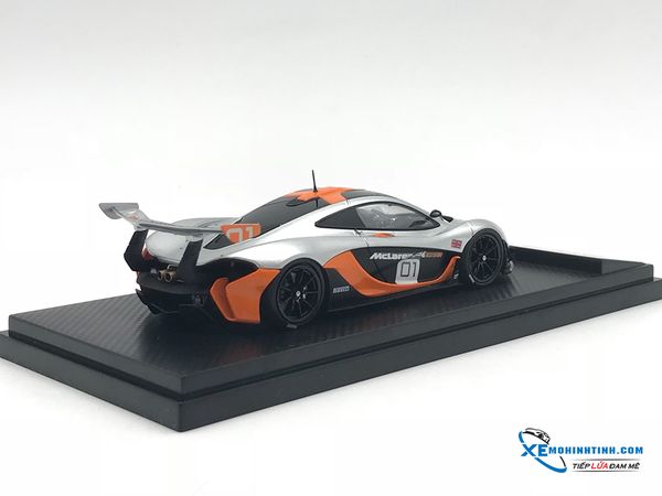 440101 MH 1:43 ALMOST REAL MCLAREN P1™ GTR (SILVER/ORANGE #01)