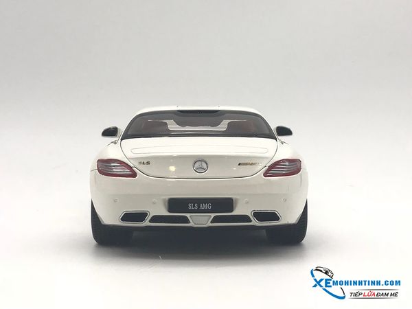 XE MÔ HÌNH MERCEDES-BENZ SLS AMG 1:18 GTAUTOS (TRẮNG)