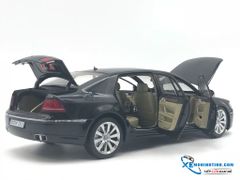 XE MÔ HÌNH VOLKSWAGEN PHAETON 1:18 GTAUTOS (ĐEN)