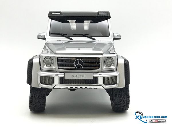 1/18 MERCEDES-BENZ G500 4X4 2 (SILVER)