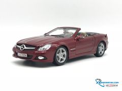 Mercedes-Benz SL 550 1:18 Maisto Đỏ Đô