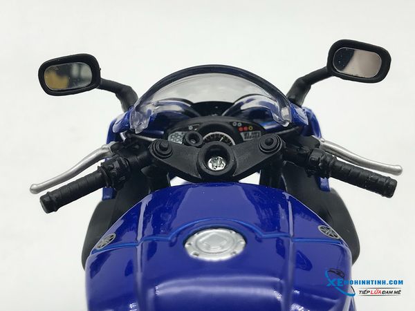 31102 MH MAISTO MOTO YAMAHA YZF R1 1:12 (XANH)