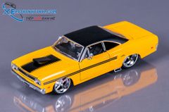 Xe Mô Hình Plymouth Gtx 1970 1:24 Maisto (Vàng)