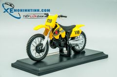 XE MÔ HÌNH SUZUKI RM250 1:18 MAISTO (VÀNG)