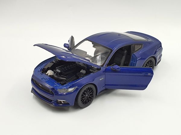 XE MÔ HÌNH FORD MUSTANG GT 2015 1:24 WELLY (XANH)